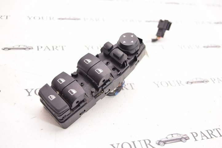 BMW X3 F25 (2010 - 2017)  9208111 Кнопка стеклоподъемников