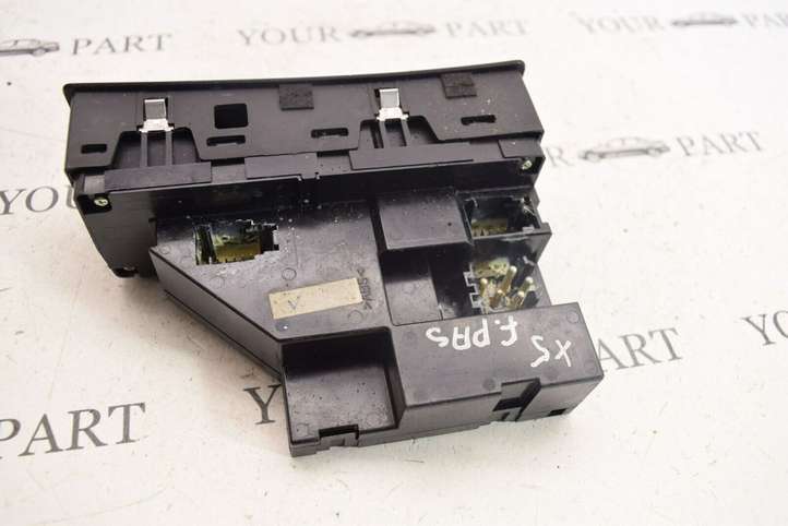 BMW X5 E53 (1999 - 2006)  6952800 Кнопка стеклоподъемников