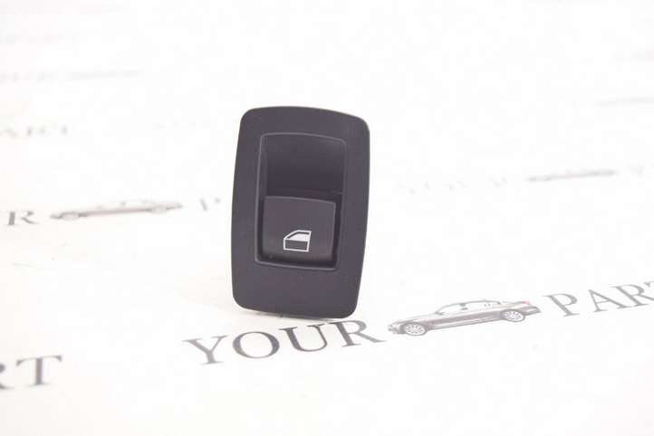 BMW X3 F25 (2010 - 2017)  9208106 Кнопка стеклоподъемников