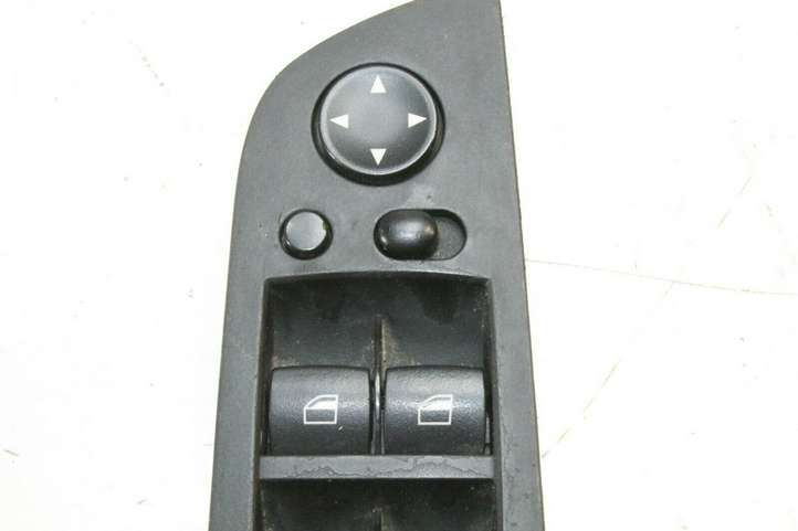 BMW 3 E90 E91 (2005 - 2012)  9132147 Кнопка стеклоподъемников
