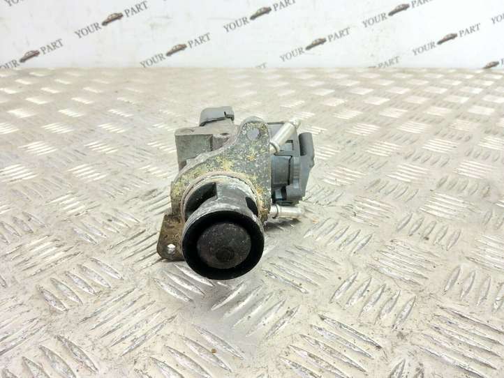 BMW 3 E90 E91 (2005 - 2012)   Клапан EGR