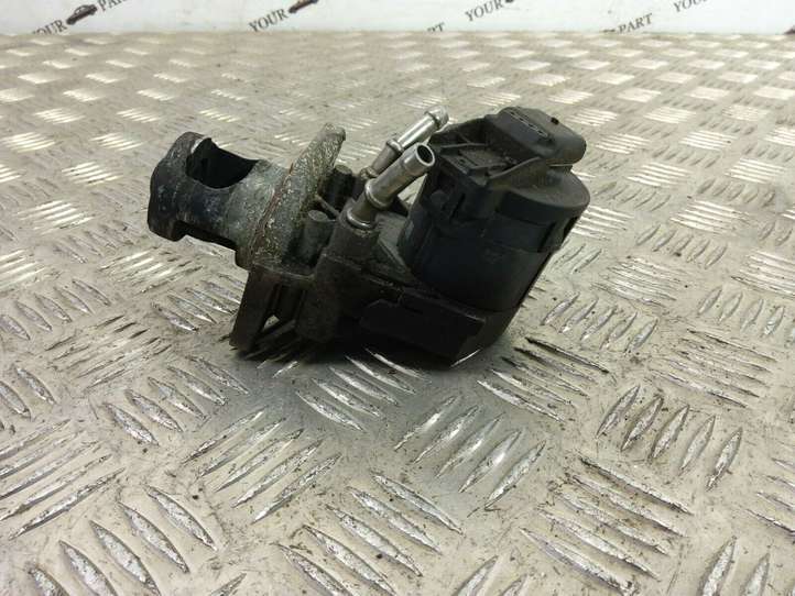 BMW 3 E90 E91 (2005 - 2012)   Клапан EGR