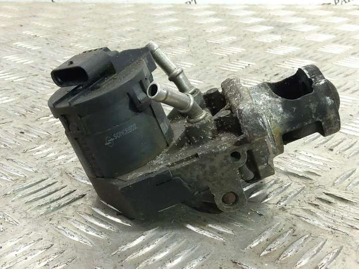 BMW 3 E90 E91 (2005 - 2012)   Клапан EGR
