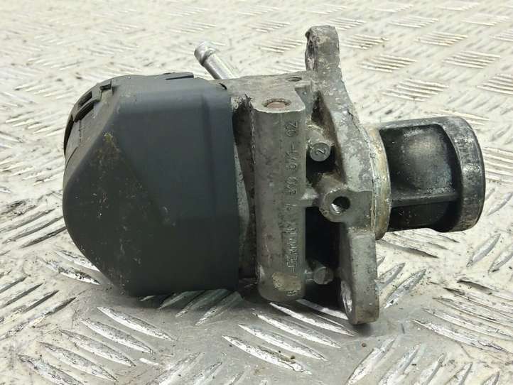 BMW 3 E90 E91 (2005 - 2012)   Клапан EGR