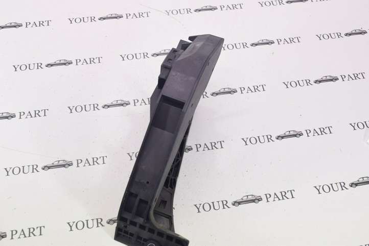 BMW 3 E90 E91 (2005 - 2012)  6786286 Педаль акселератора
