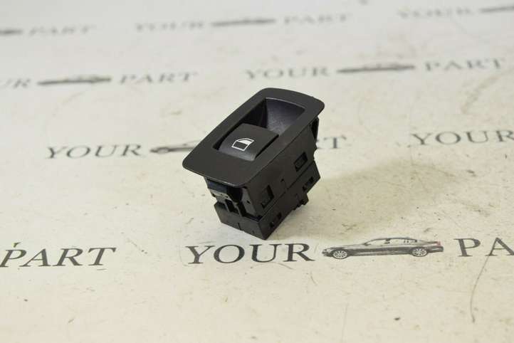BMW 3 F30 F35 F31 (2012 - 2018)  9208106 Кнопка стеклоподъемников