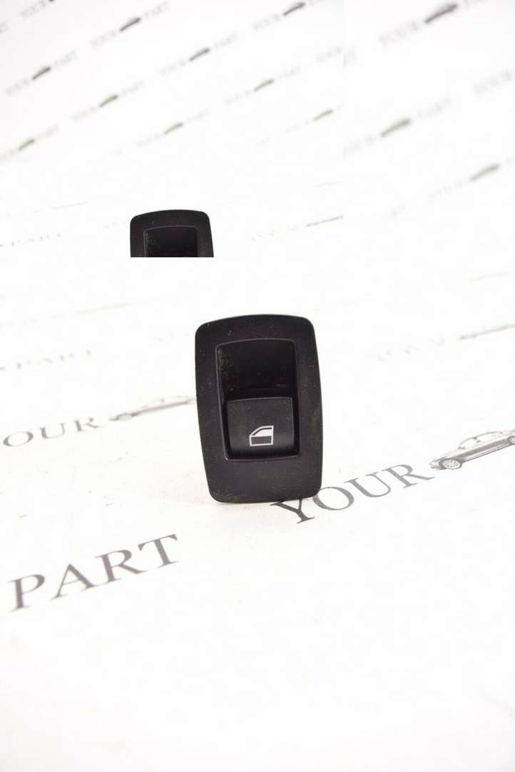 BMW X3 F25 (2010 - 2017)  9208106 Кнопка стеклоподъемников