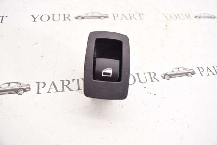 BMW 3 F30 F35 F31 (2012 - 2018)  9208106 Кнопка стеклоподъемников