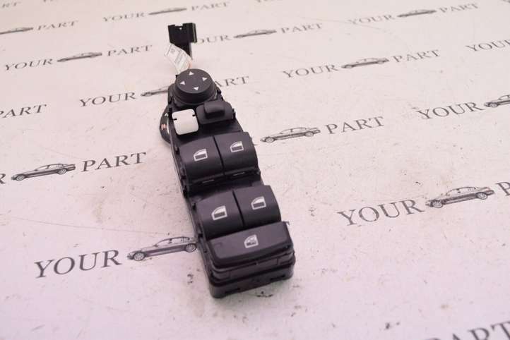 BMW X3 F25 (2010 - 2017)  9208108 Кнопка стеклоподъемников