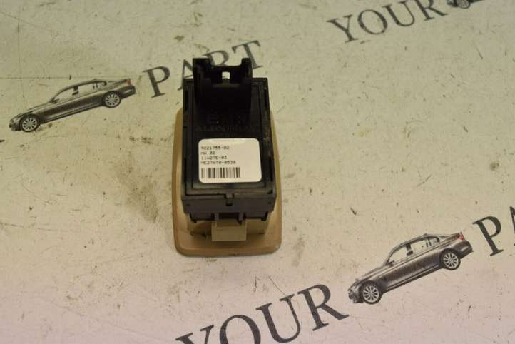 BMW X3 F25 (2010 - 2017)  9221755 Кнопка стеклоподъемников