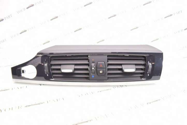 BMW X3 F25 (2010 - 2017)  9184742 Центральный дефлектор
