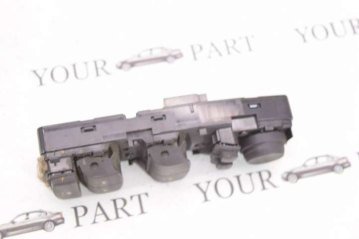 BMW 5 F10 F11 (2009 - 2016)  9241955 Кнопка стеклоподъемников