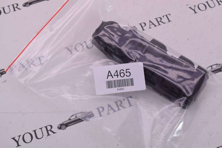 BMW 5 F10 F11 (2009 - 2016)  9241955 Кнопка стеклоподъемников