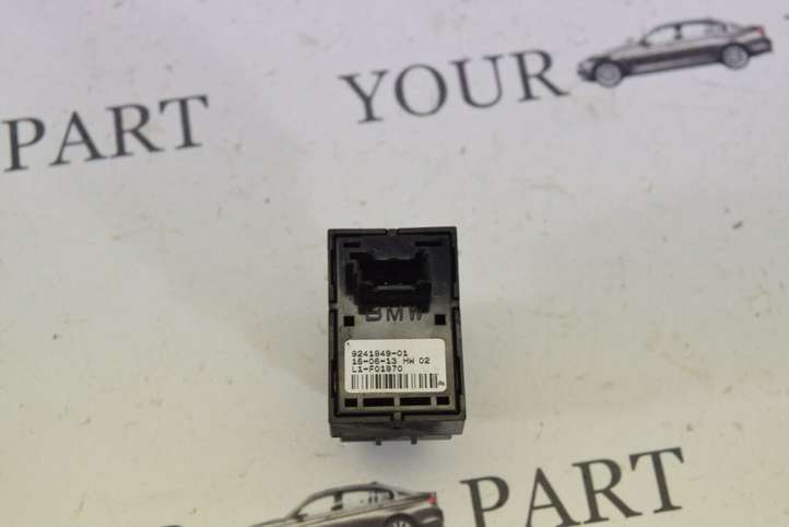 BMW 5 F10 F11 (2009 - 2016)  9241949 Кнопка стеклоподъемников