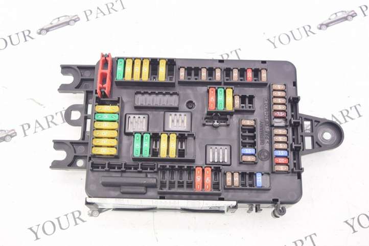 BMW 3 F30 F35 F31 (2012 - 2018)  9337884 Ящик предохранителей (комплект)