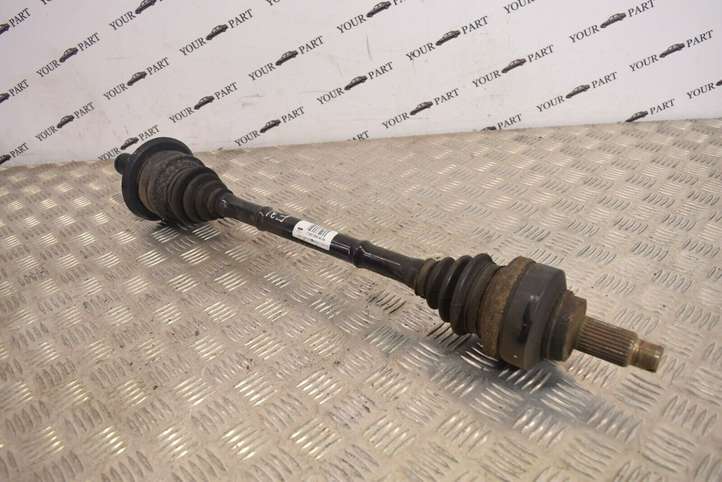 BMW 3 F30 F35 F31 (2012 - 2018)  7597689 Задняя полуось