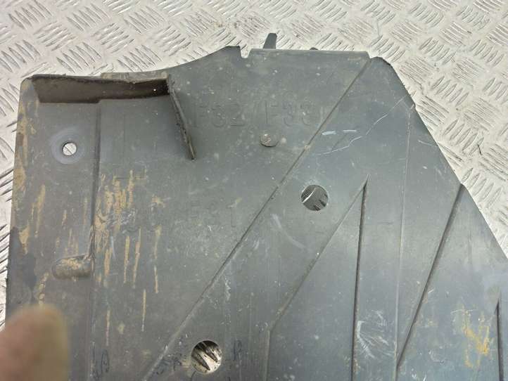 BMW 3 F30 F35 F31 (2012 - 2018)  7258049 Средняя защита дна