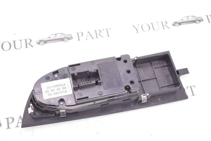 BMW 3 E92 E93 (2005 - 2014)  9132168 Кнопка стеклоподъемников