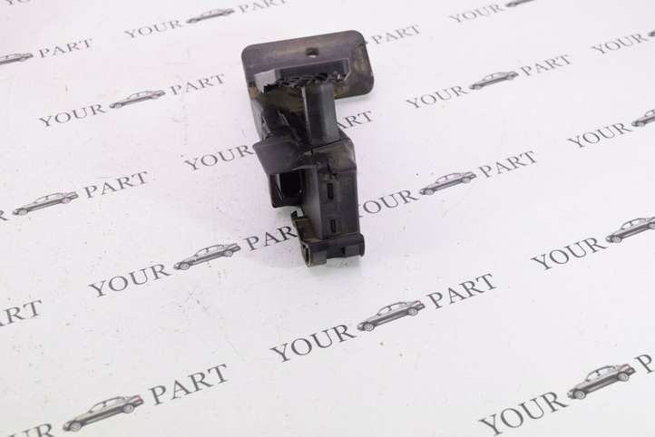 BMW 1 F20 F21 (2011 - 2019)  6853175 Педаль акселератора