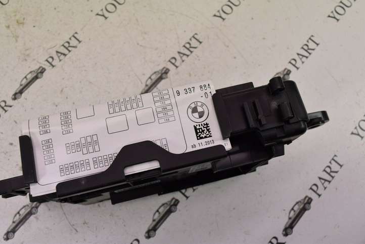 BMW 1 F20 F21 (2011 - 2019)  9337884 Ящик предохранителей (комплект)
