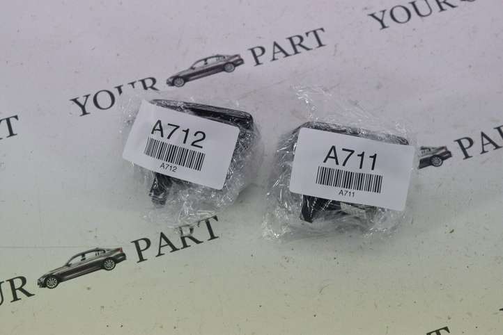 BMW 5 F10 F11 (2009 - 2016)  9163527 Кнопка стеклоподъемников