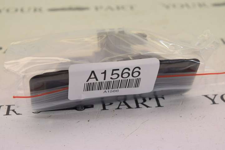BMW X5 E70 (2006 - 2013)  7118158 Ручка задней крышки