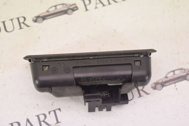 BMW X5 E70 (2006 - 2013)  7118158 Ручка задней крышки