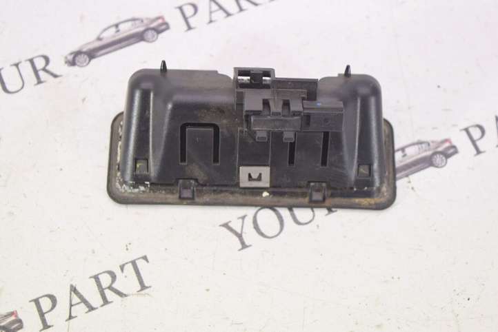 BMW X5 E70 (2006 - 2013)  7118158 Ручка задней крышки