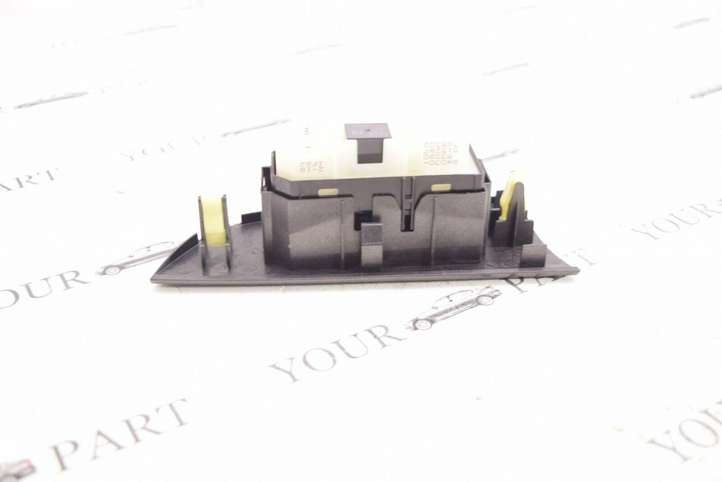 Lexus IS 220 (2005 - 2010)  7427253010 Кнопка стеклоподъемников