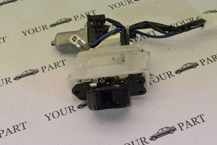Lexus RX 330 (2003 - 2006)  41232010080 Замок задней крышки