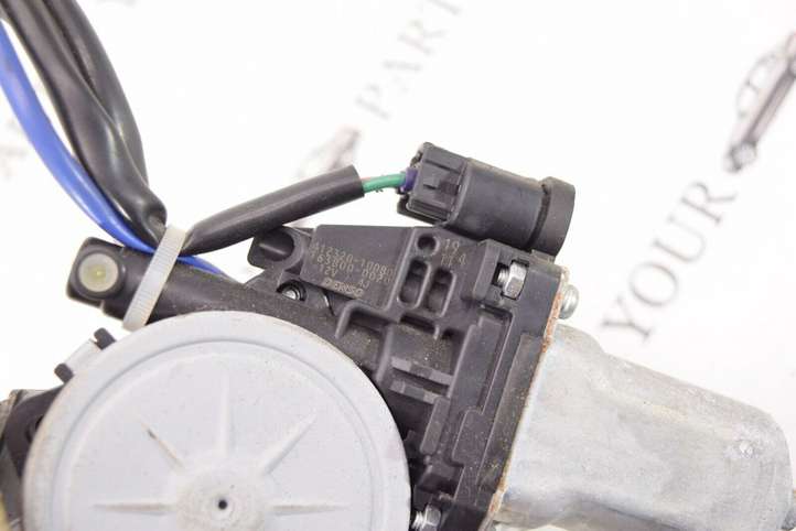 Lexus RX 330 (2003 - 2006)  41232010080 Замок задней крышки