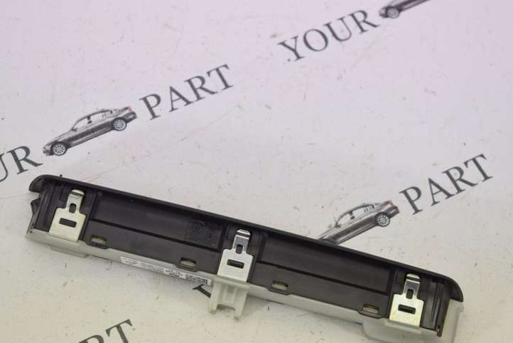 BMW 7 F01 F02 F03 F04 (2008 - 2016)  9215748 Включатель (включатели) памяти