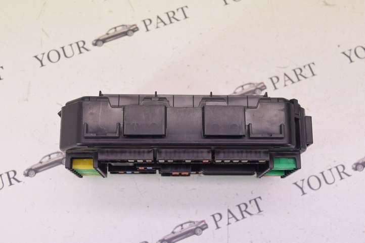 BMW 3 F30 F35 F31 (2012 - 2018)  9337879 Ящик предохранителей (комплект)