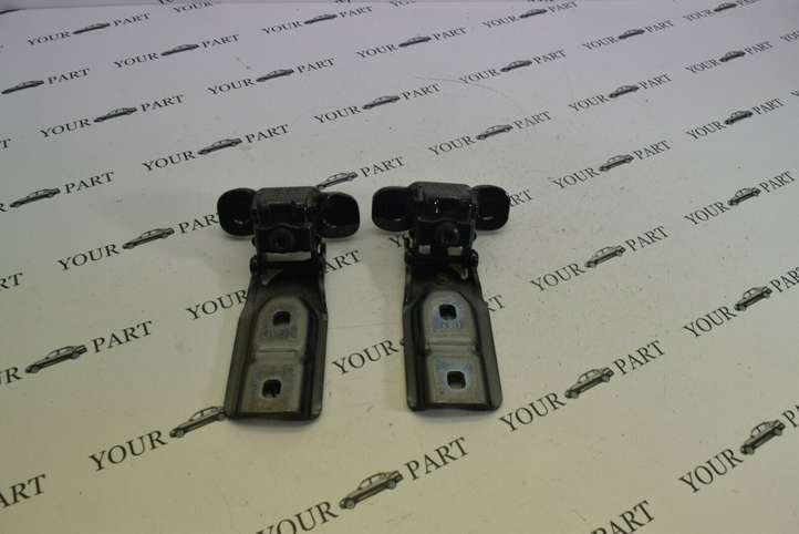BMW X1 F48 F49 (2015 - 2022)  7350832 Петля (петли) задней крышки