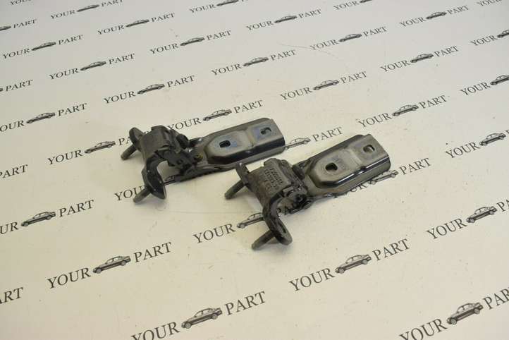 BMW X1 F48 F49 (2015 - 2022)  7350832 Петля (петли) задней крышки