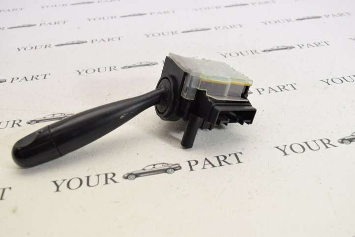 Daihatsu Trevis (2006 - 2009)  5788 Ручка стеклоочистителей