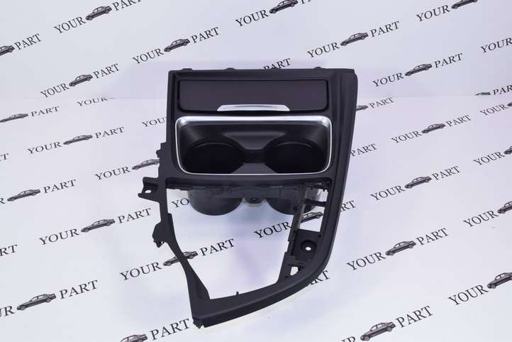 BMW 3 F30 F35 F31 (2012 - 2018)  9218909 Передний держатель чашки