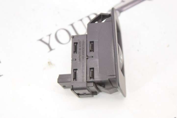 BMW 3 E90 E91 (2005 - 2012)  6945874 Кнопка стеклоподъемников