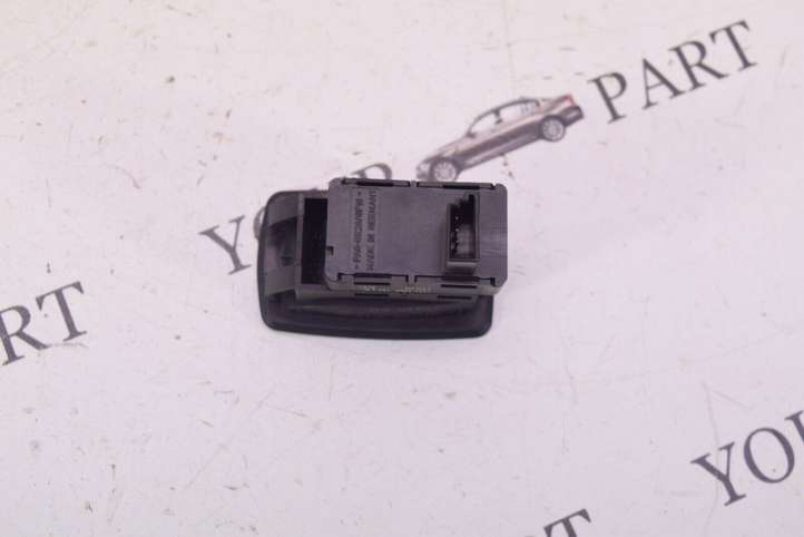 BMW 3 E90 E91 (2005 - 2012)  6945874 Кнопка стеклоподъемников