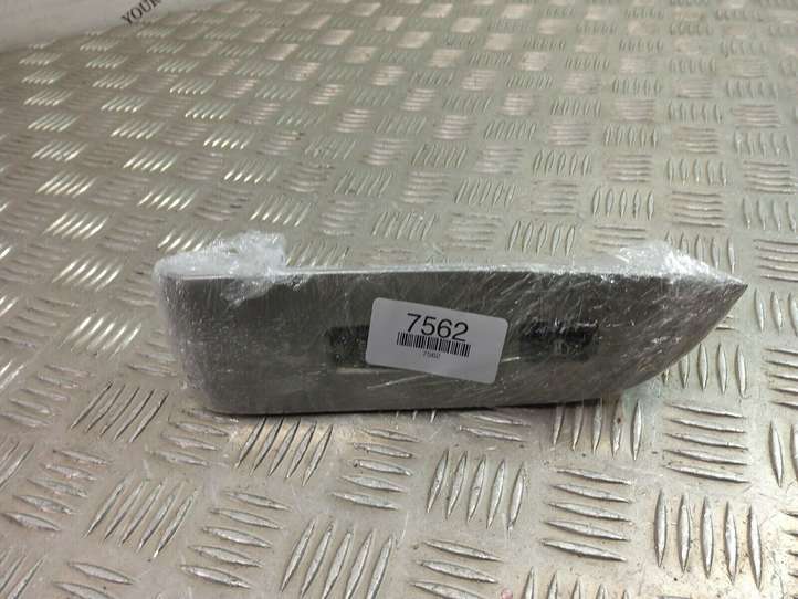 Lexus RX 350 (2006 - 2009)  8403048070 Кнопка стеклоподъемников