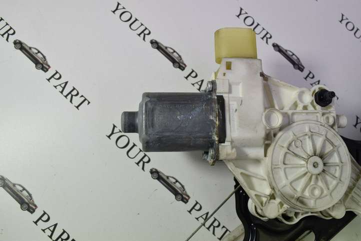 BMW 1 E81 E87 (2004 - 2011)  7067796 Передний комплект электрического механизма для подъема окна