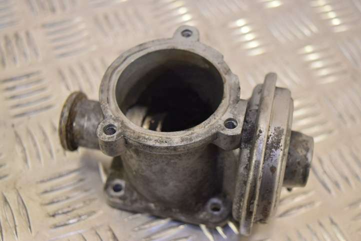 BMW 1 E81 E87 (2004 - 2011)  7804380 Клапан EGR