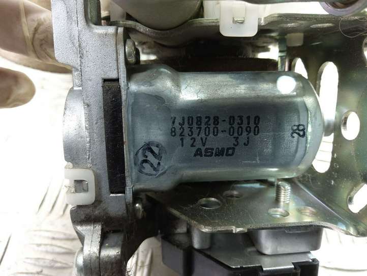 Lexus LS 460 (2006 - 2009)  7J08280310 Передний ремень безопасности