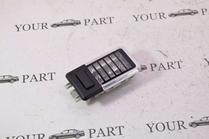 BMW X5 E53 (1999 - 2006)  6948173 Задняя подсветка