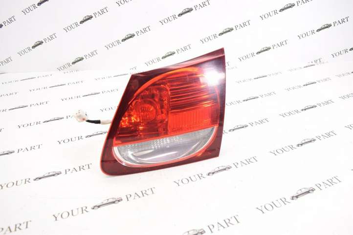 Lexus GS 300 350 430 450h (2004 - 2007)   Задний фонарь в крышке багажника