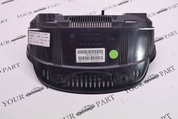BMW 5 E60 E61 (2004 - 2010)  6937611 Спидометр (приборный щиток)