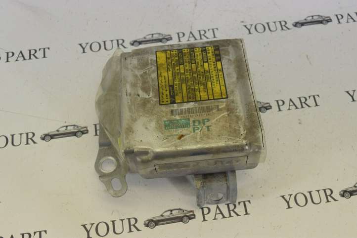 Toyota Previa (XR30, XR40) II (2000 - 2006)  8917028170 Блок управления надувных подушек