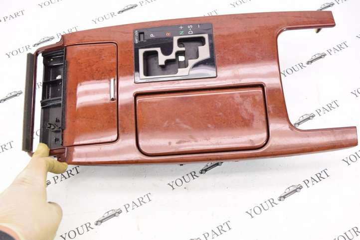 Lexus GS 300 350 430 450h (2004 - 2007)  5880430530 Рамка рычага переключения передач