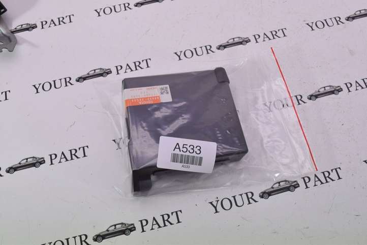 Lexus GS 300 350 430 450h (2004 - 2007)  8865030C00 Блок управления кондиционером