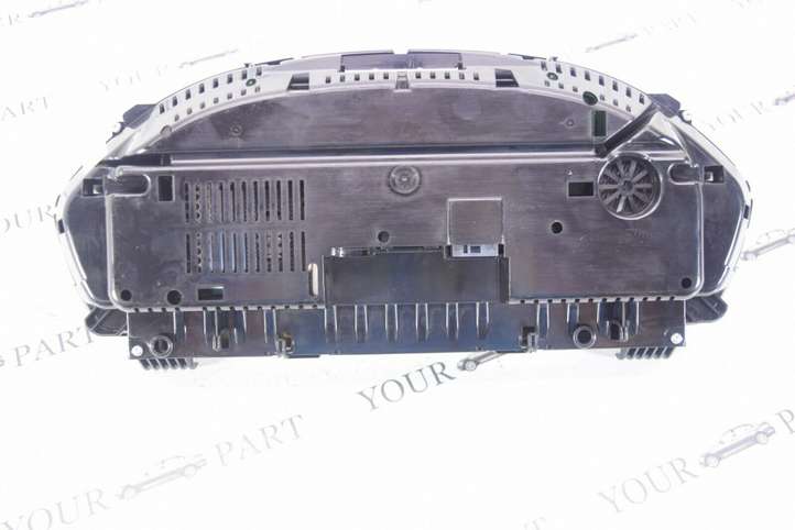BMW 3 F30 F35 F31 (2012 - 2018)  9232895 Спидометр (приборный щиток)